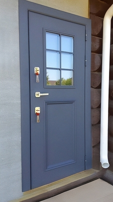 Стальная дверь с окном Стальная дверь с окном